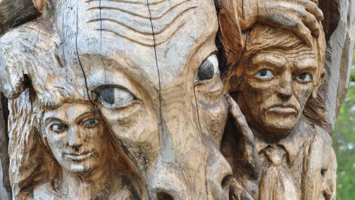 Holzskulptur Wolf
